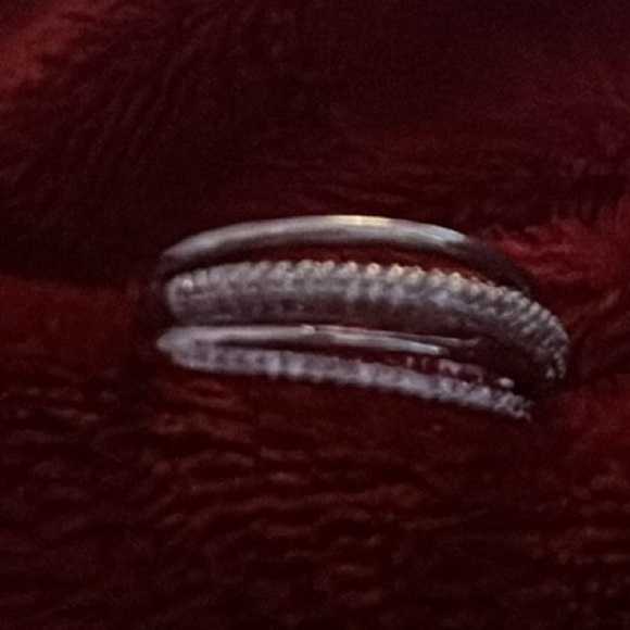 Silver tone stacked double layer Ring - Picture 6 of 11